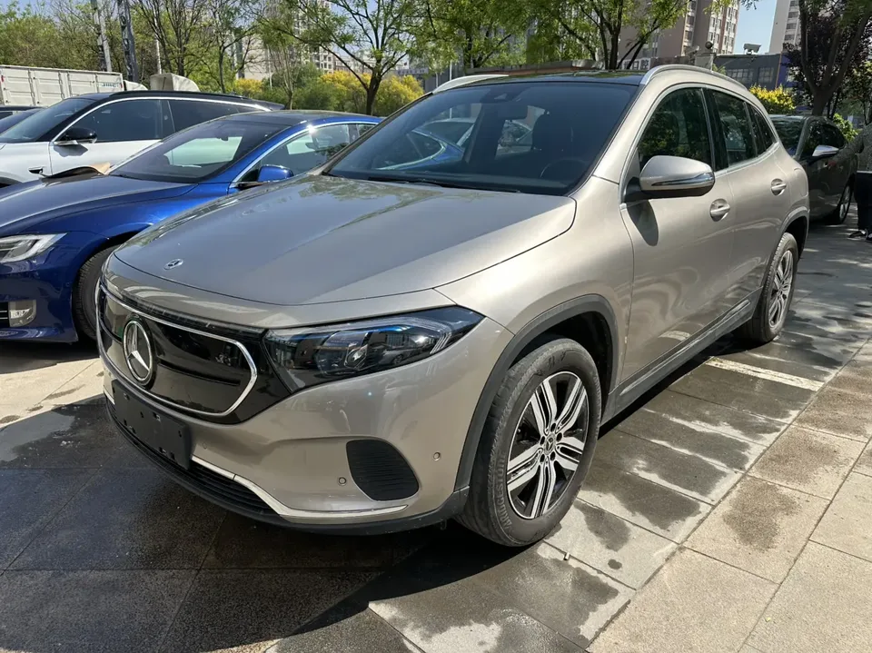 Mercedes-Benz Mercedes Benz EQA 2023