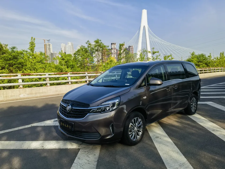 Buick GL8 2022