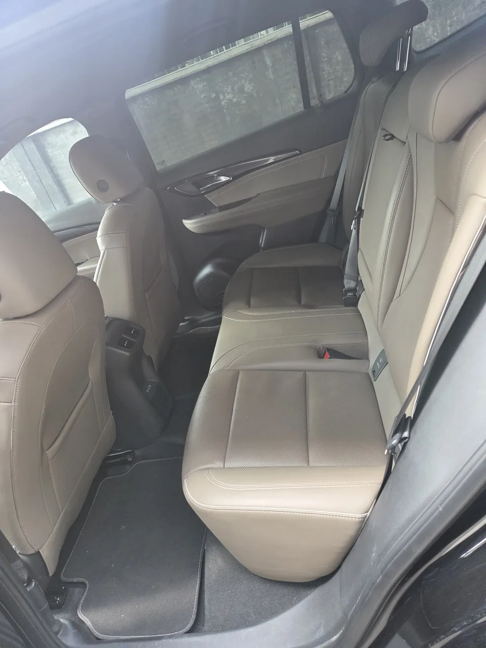 Buick Envision Envision Envision Plus 652T Five-seat Two-wheel Drive Luxury Model 2023 — миниатюра 3
