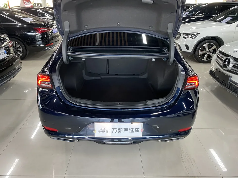 Buick LaCrosse LaCrosse 2022 652T Luxury 2022 — миниатюра 5