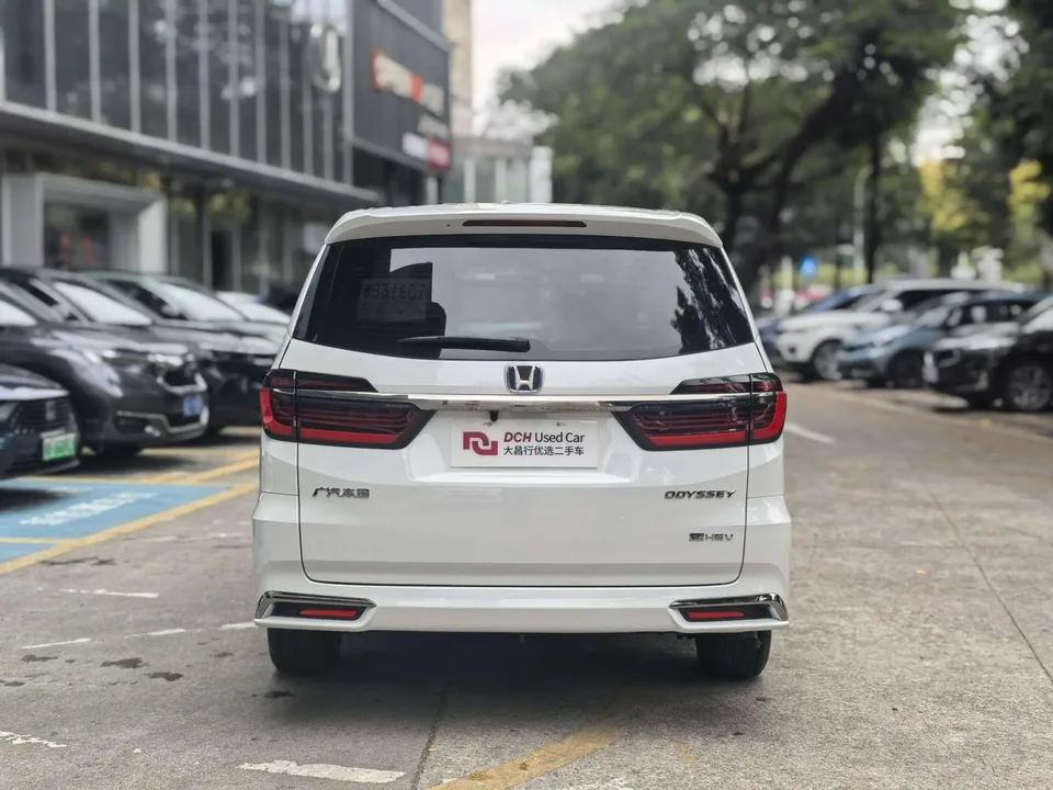 Honda Odyssey Odyssey 2024 2.0L Sharp Enjoy Edition 2025 — миниатюра 2