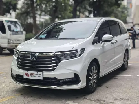 Honda Odyssey 2025 buy in Moscow