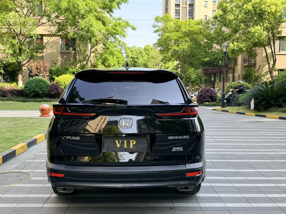 Honda Breeze 240TURBO CVT 2WD Luxury Edition 2022 — миниатюра 2
