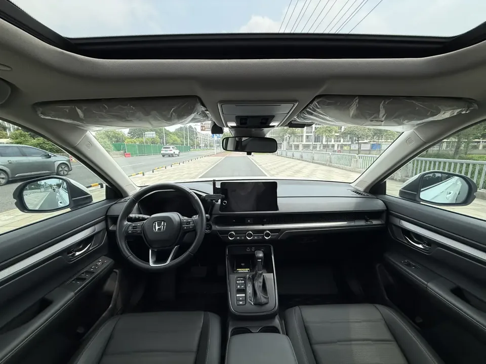 Honda CR-V Honda CR-V 2023 240TURBO CVT 2WD Smart 5-seater Edition 2023 — миниатюра 3