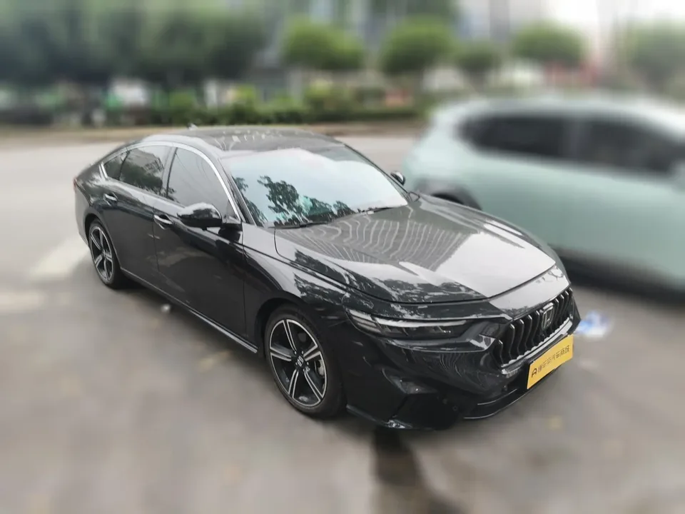 Honda Inspire Insignia 2025 260TURBO Fine Edition 2025 — миниатюра 3
