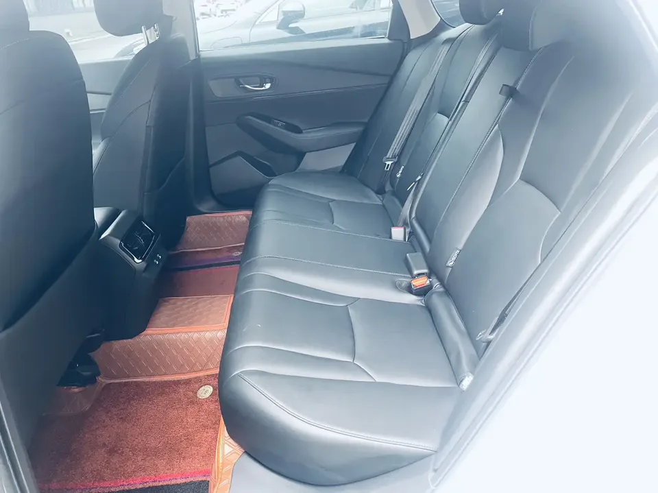 Honda Inspire Insignia 2025 260TURBO Elegant Edition 2025 — миниатюра 4