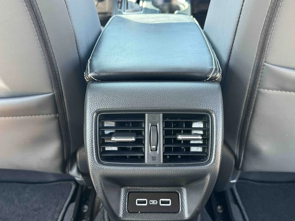 Honda Integra 240TURBO CVT Leading Edition 2023 — миниатюра 4