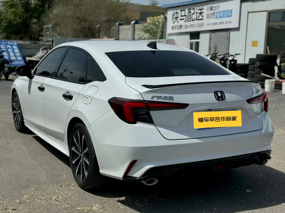 Honda Integra 240TURBO CVT Leading Edition 2023 — миниатюра 4