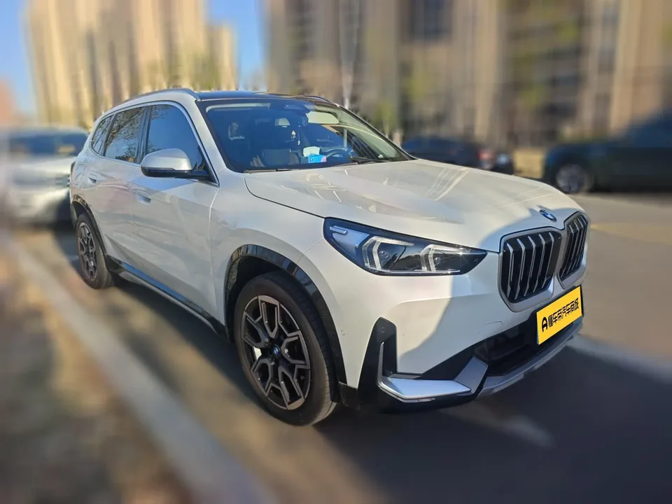 BMW X1 BMW X1 2023 sDrive25Li X Design Package 2024 — thumbnail 3