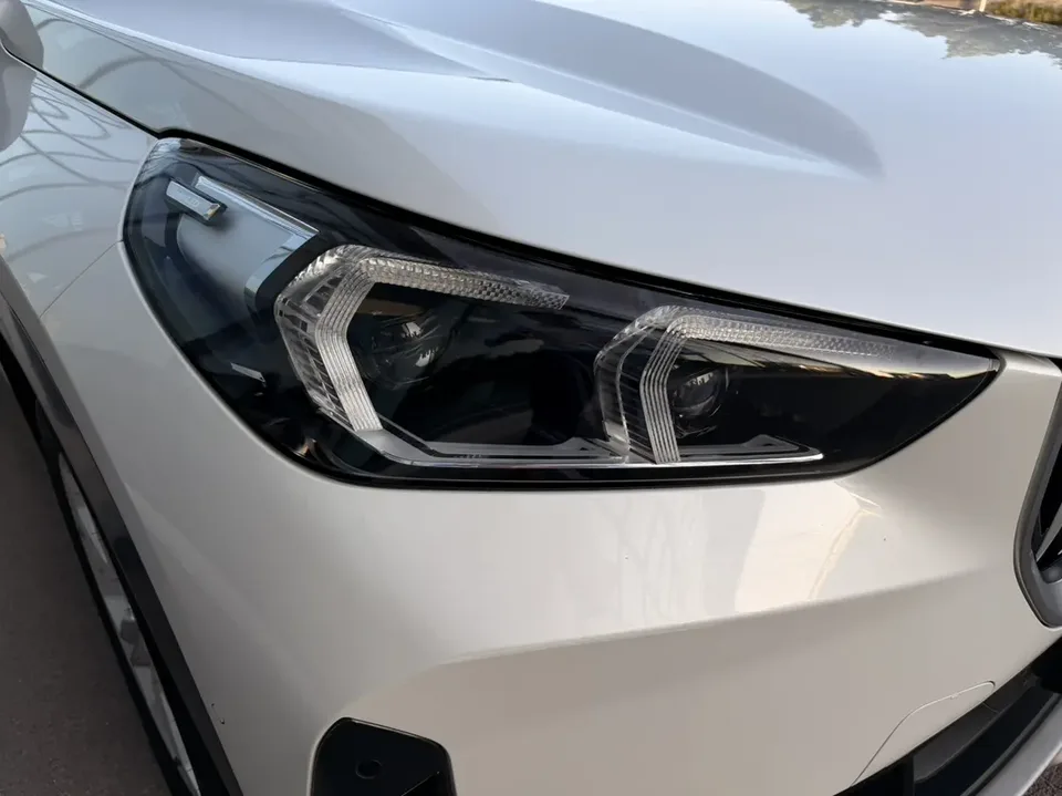 BMW X1 X1 2023 sDrive20Li X Design Package 2025 — thumbnail 3