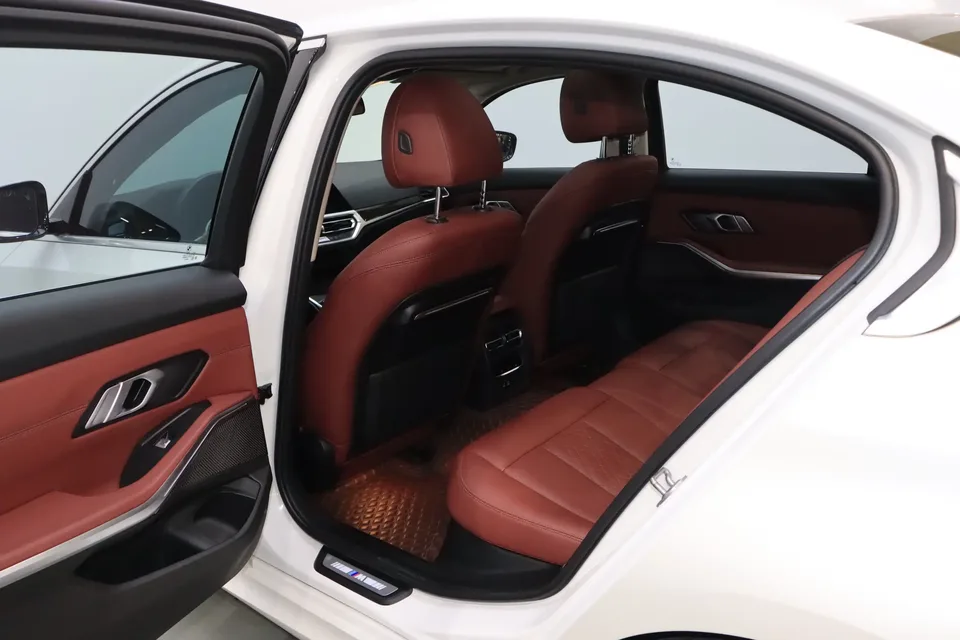 BMW 3 Series BMW 3 Series 2022 325Li M Sport Package 2022 — thumbnail 4