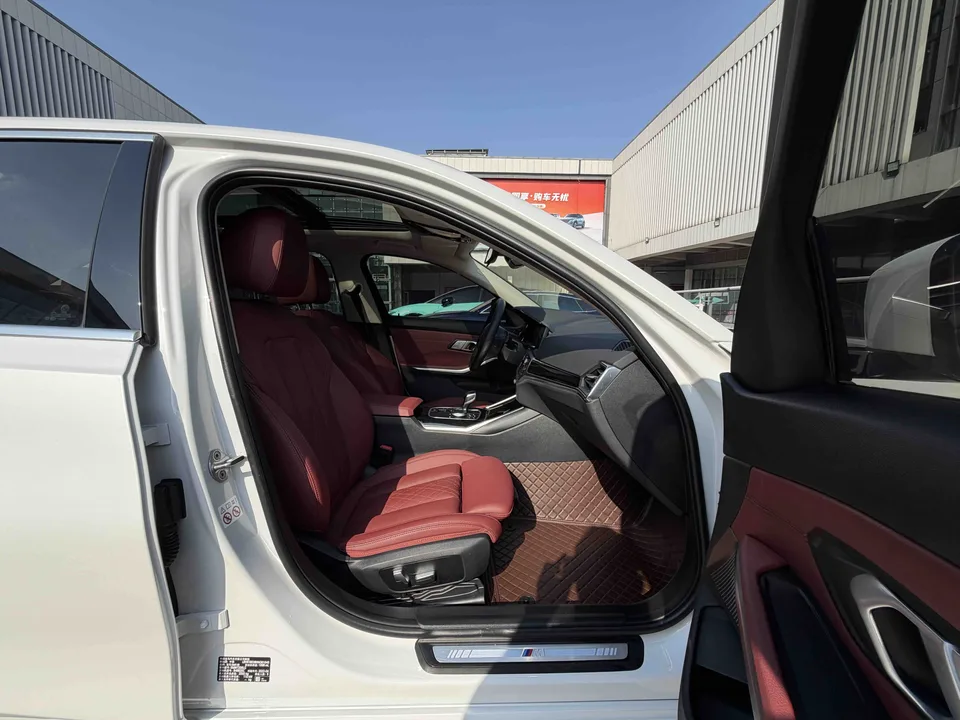 BMW 3 Series facelift 320Li M Sport package 2022 — миниатюра 5