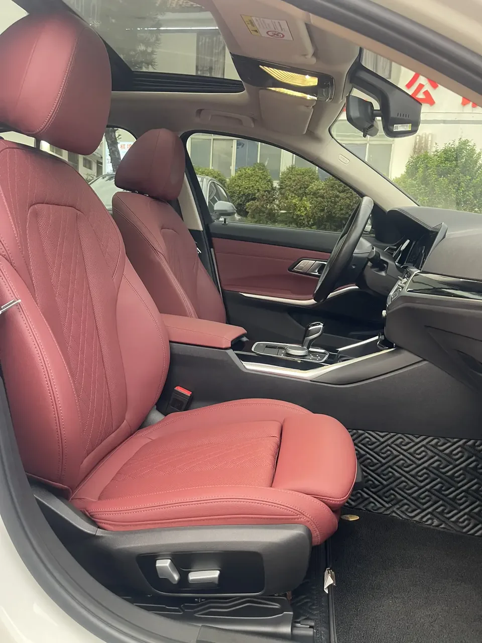 BMW 3 Series BMW 3 Series 2022 320Li M Sport Package 2022 — миниатюра 4