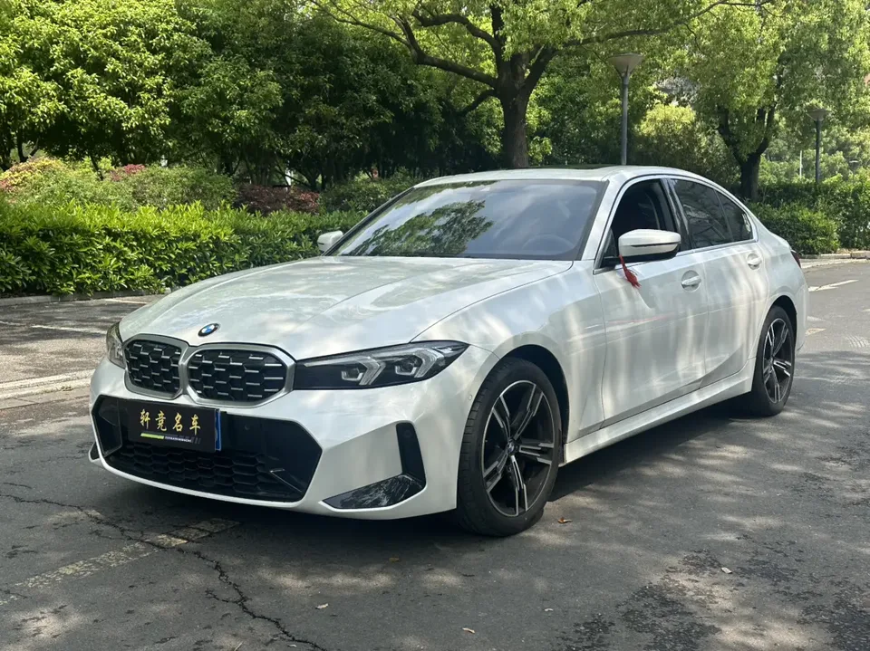 BMW 3 Series 2023