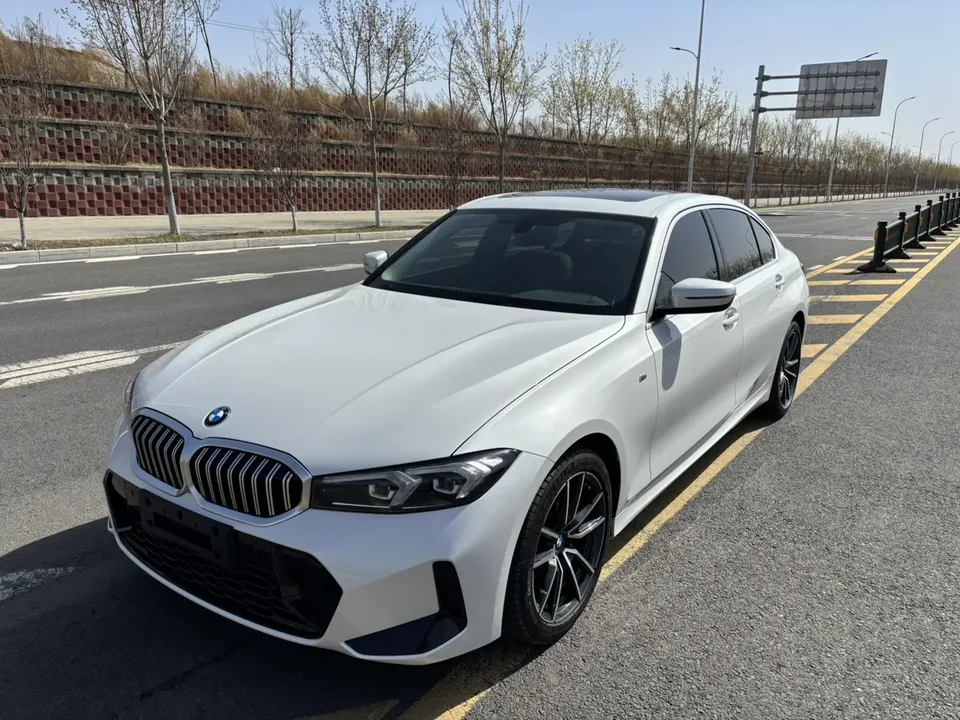 BMW 3 Series 2023