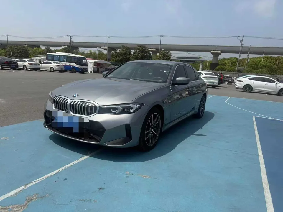 BMW 3 Series 2022