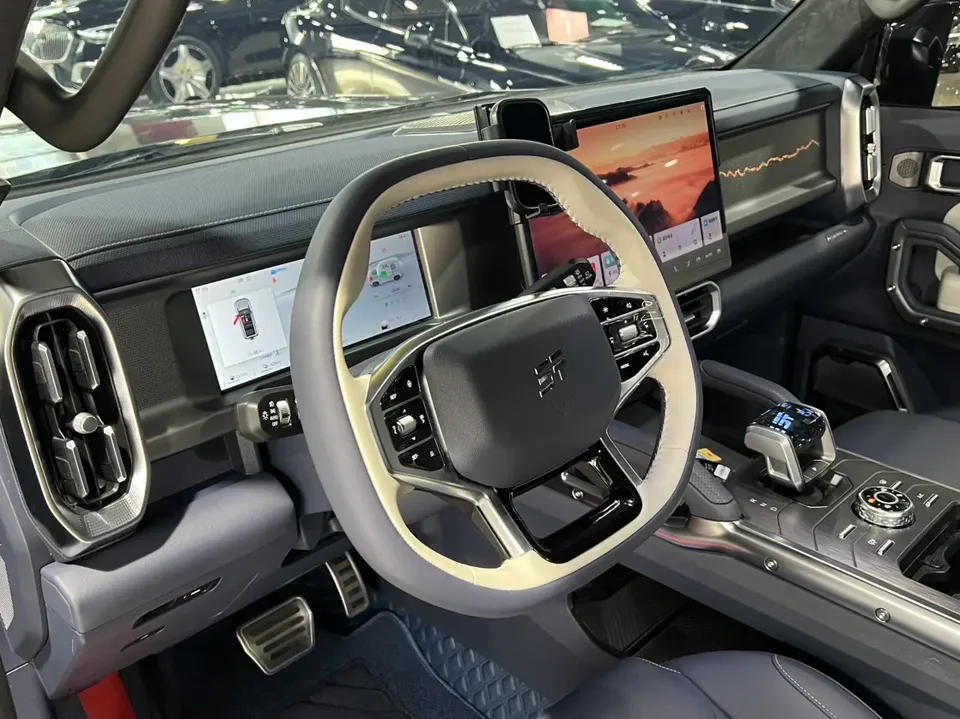 Jietu Shanhai Jetour Traveler C-DM 1.5TD DHT 208km 2WD Mountain Edition 2024 — миниатюра 5