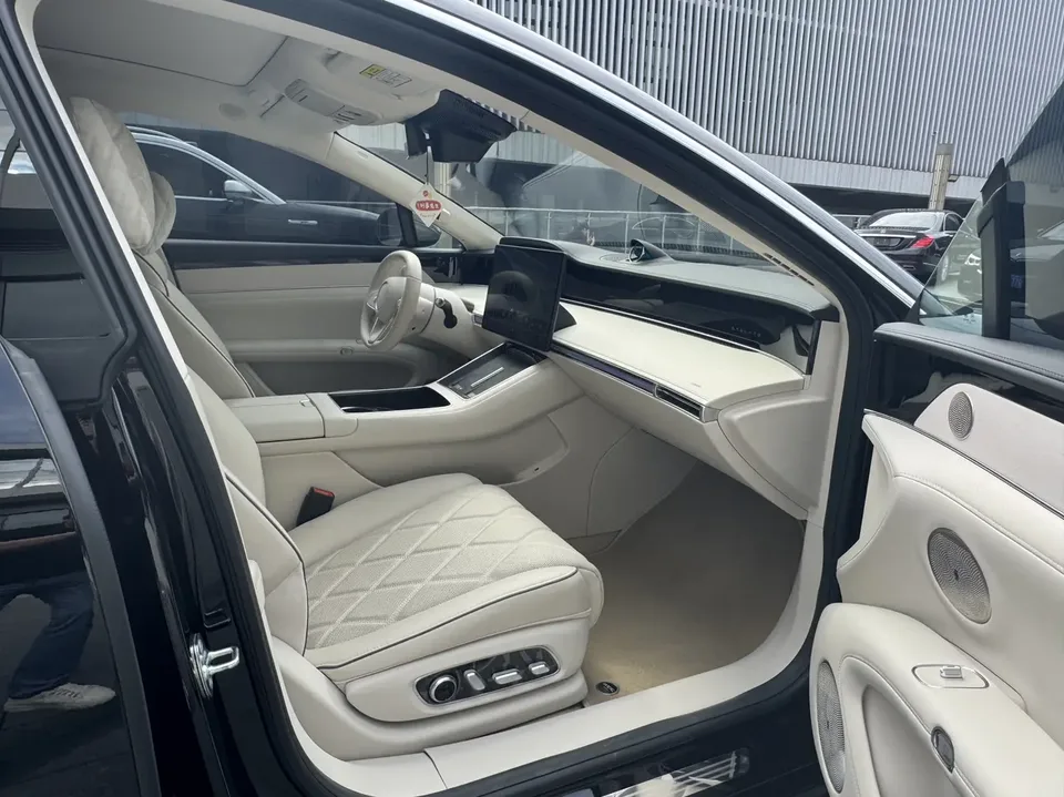Enjoy the world Enjoy S9 Enjoy S9 2025 Extended range rear-wheel drive Max 2024 — thumbnail 3
