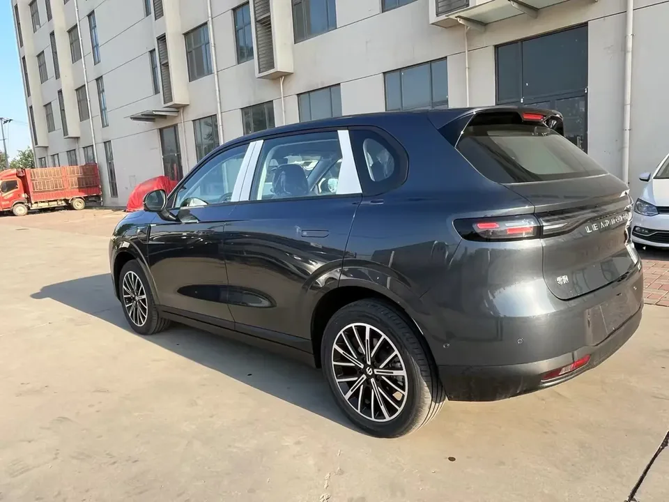 Leapmotor B10 510 Comfort Edition 2026 — миниатюра 4