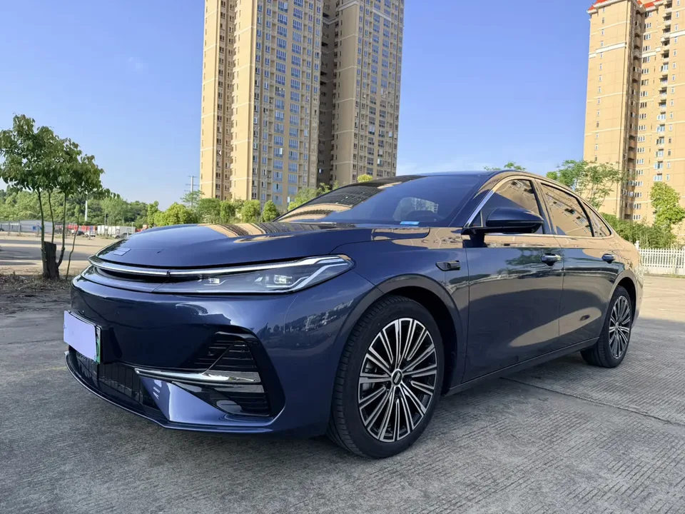 Geely Galaxy A7 EM 2025