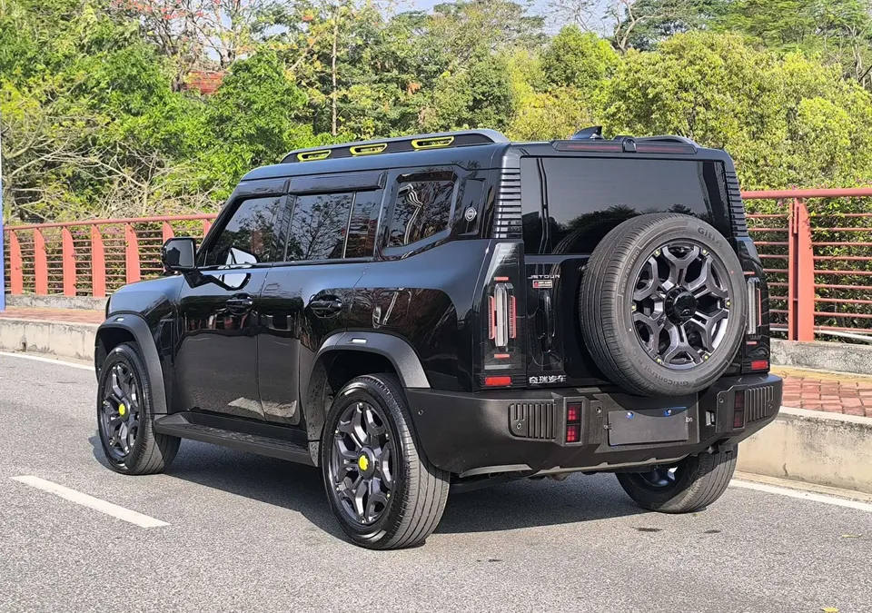 Jetour Jet Traveler 2.0TD 4WD Cross PRO+ 2023 — миниатюра 2