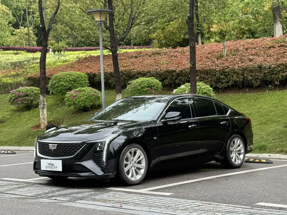 Cadillac CT5 2025