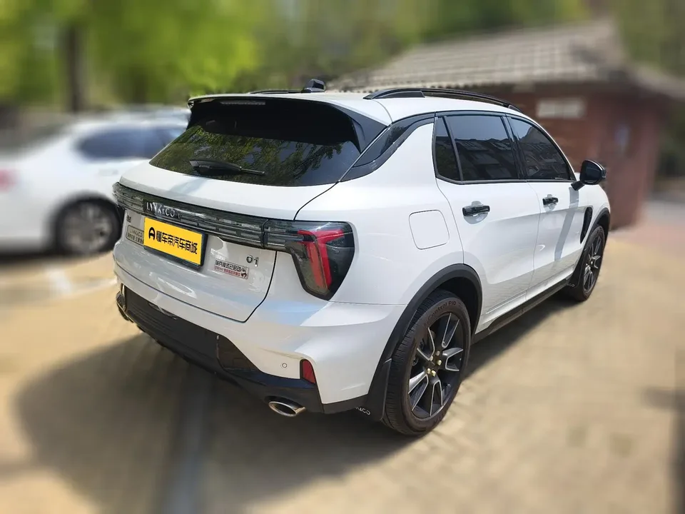 Lynk & Co 01 2.0TD 2WD New Pro Edition 2026 — миниатюра 4