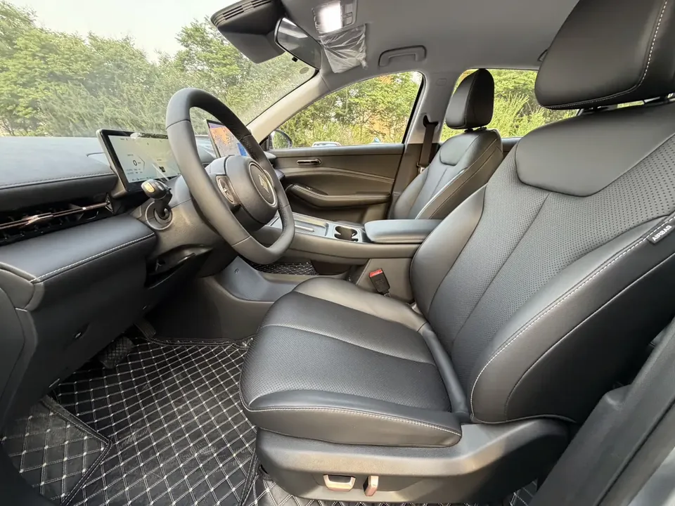 Baojun Yunhai PHEV model 140km plug-in hybrid version 2026 — миниатюра 5
