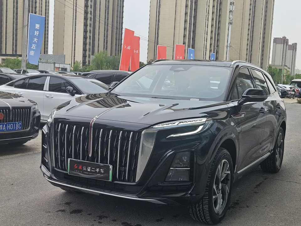 Hongqi HS3 PHEV 2025