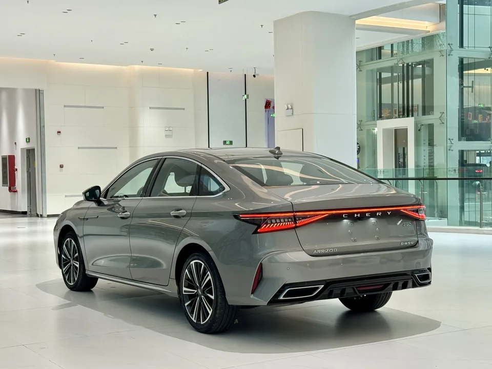 Chery Arrizo 8 1.6TGDI DCT 2024 — миниатюра 2