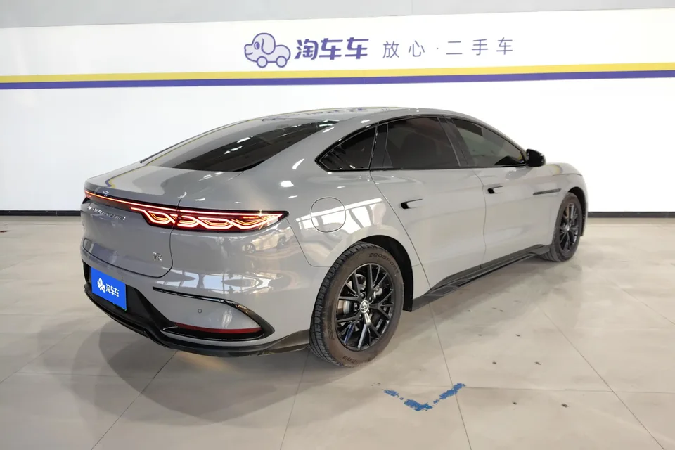 BYD Han DM 2025