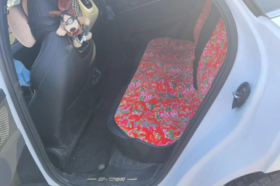 BYD Seal 06DM Intelligent Driving Edition DM-i 120KM Premium Edition 2025 — миниатюра 4