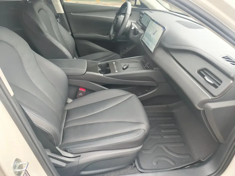 BYD Seal 06DM Seal 06DM 2026 Super Enjoy Edition DM-i 128KM Smart Enjoyment Model 2025 — миниатюра 5