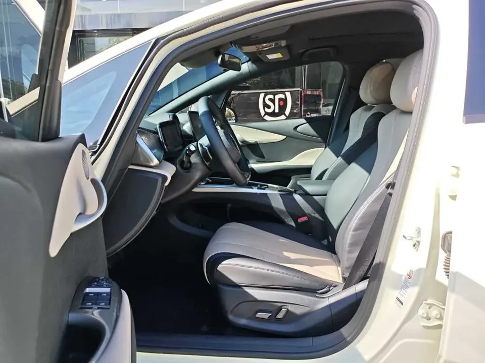 BYD Dolphin Smart Driving Edition 410KM Fashion Edition 2025 — миниатюра 5