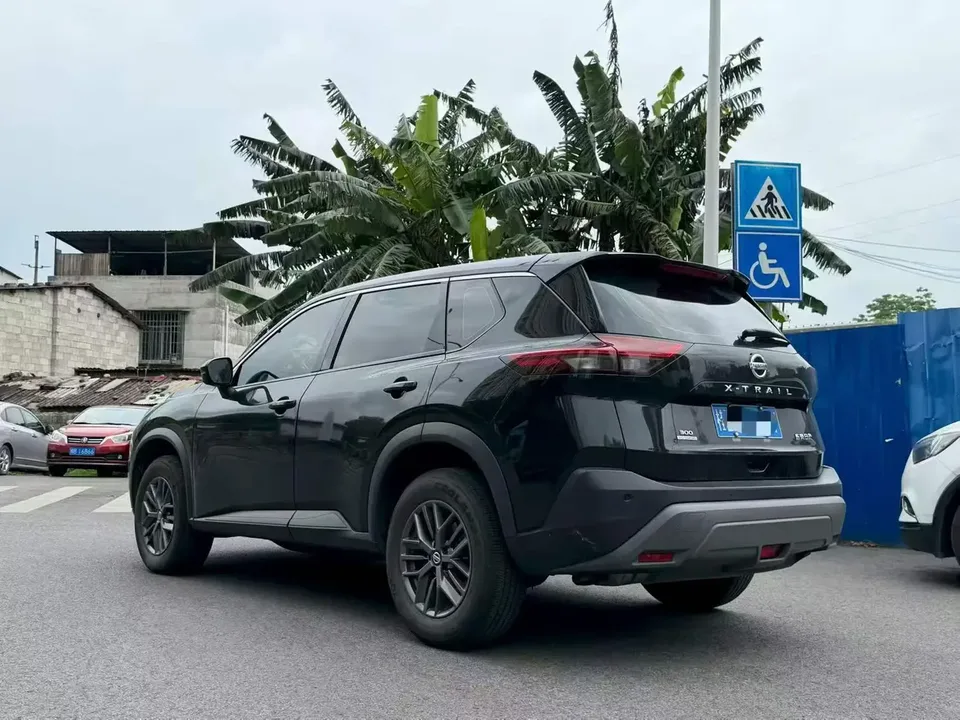 Nissan X-Trail VC-Turbo 300 CVT 2WD Deluxe Edition 2022 — миниатюра 4