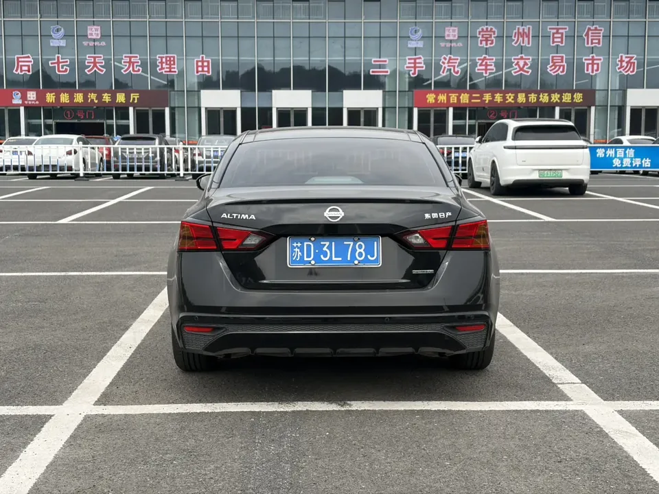 Nissan Altima 2.0L XE Pure Edition 2023 — миниатюра 2