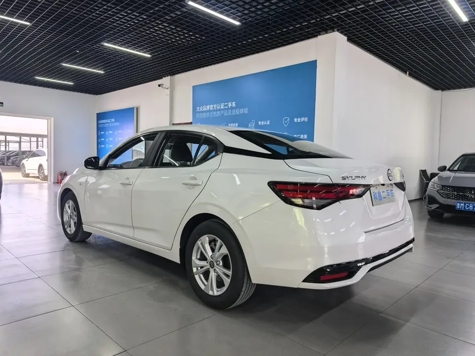 Nissan Sylphy 2026 Sylphy 1.6L CVT True Edition 2026 — миниатюра 4
