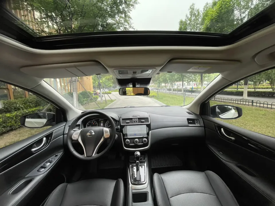 Nissan Tiida Tiida 2021 Tiida 2021 1.6L CVT Smart Travel Edition 2022 — thumbnail 4