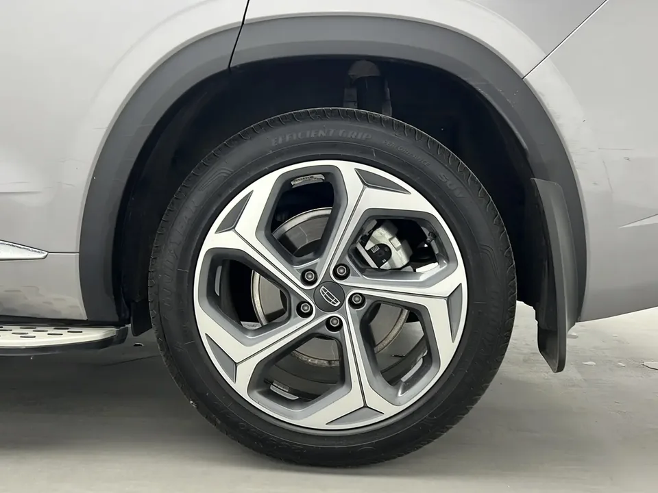 Geely Monjaro 2024