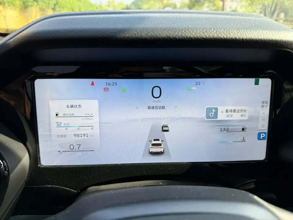 Geely Monjaro 2.0TD DCT EVO 2WD Premium Edition 2022 — миниатюра 5