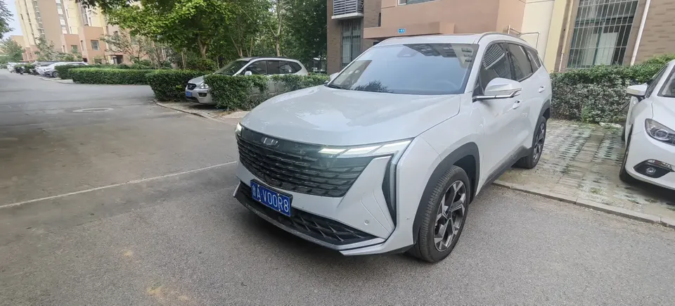 Geely Atlas L 2024