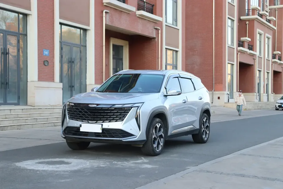 Geely Atlas L 2024