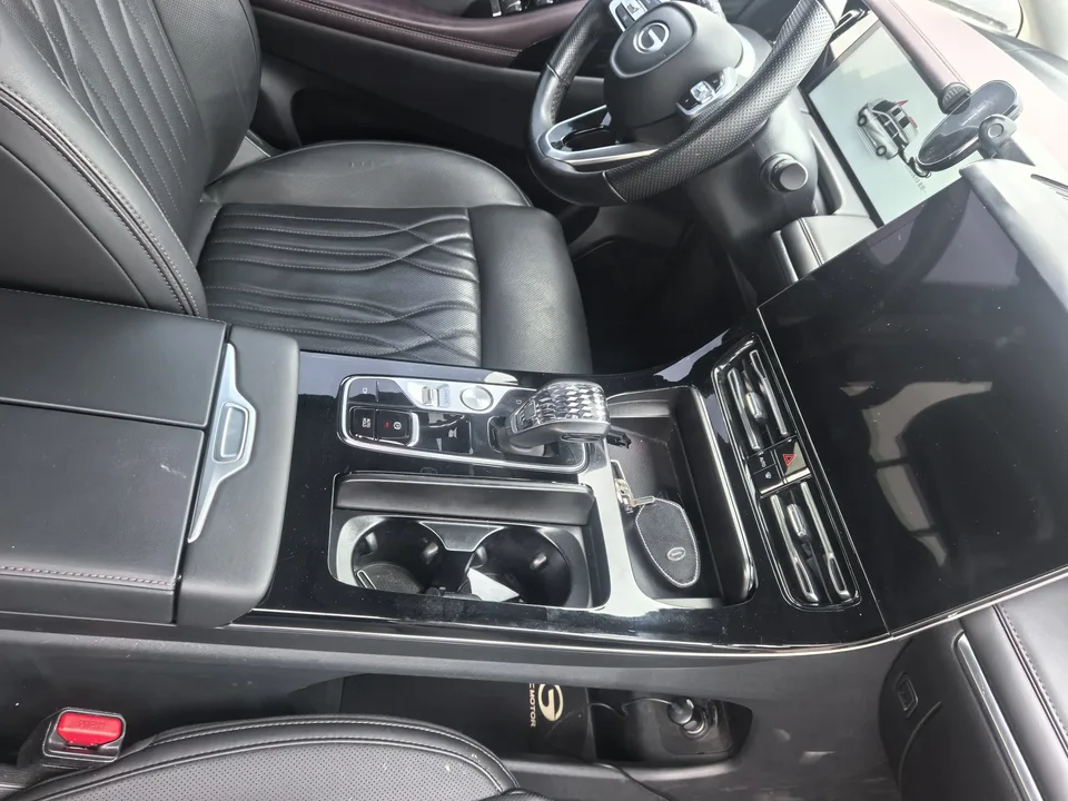 GAC Trumpchi M8 Trumpchi M8 2024 Master Series 2.0TGDI Extreme Edition 2024 — миниатюра 3