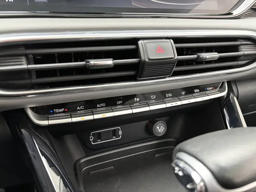 GAC Trumpchi GS4 Trumpchi GS4 2022 270T Automatic Intelligent Mobility Technology Edition 2023 — миниатюра 2