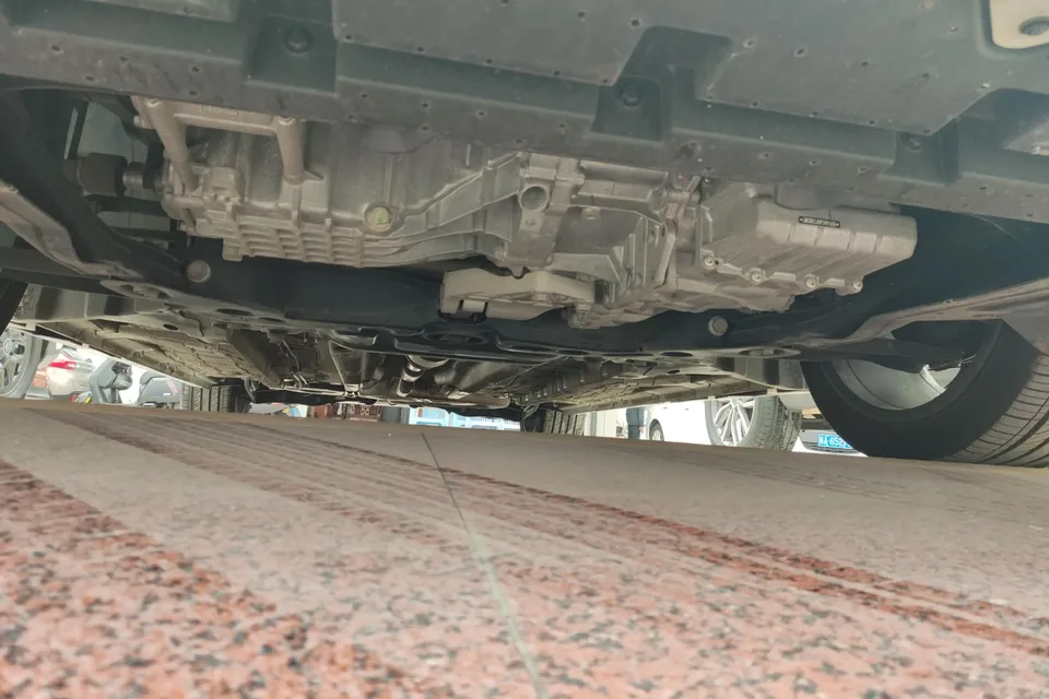 GAC Trumpchi Shadow Leopard 270T DCT J16 Edition 2023 — миниатюра 2