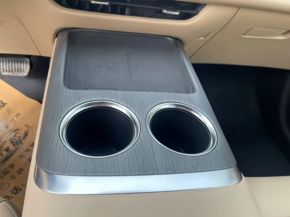 Changan CS75PLUS Changan CS75 PLUS 2025 Fourth Generation Ultra 2.0T New Blue Whale Smart Power Edition 2026 — миниатюра 3