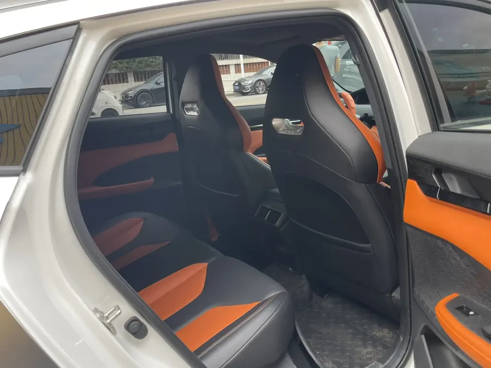 Changan UNI-V 2.0T High Energy Edition 2024 — миниатюра 4