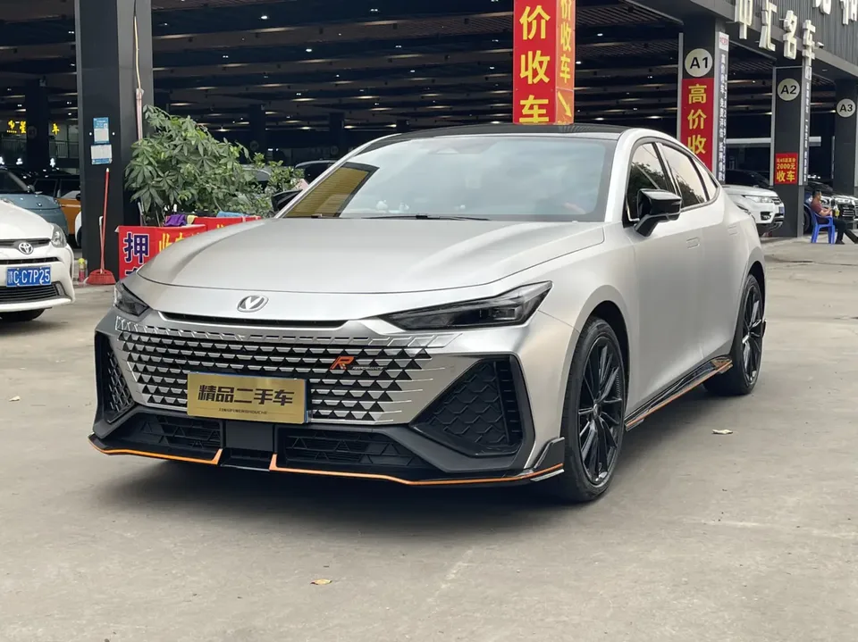 Changan UNI-V 2024