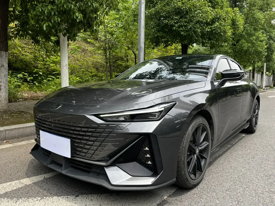 Changan UNI-V 2022