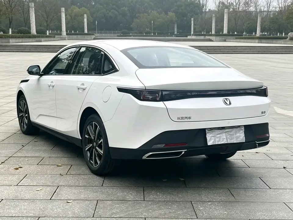 Changan Escape Escape 2025 1.5T DCT 500Bar Flagship 2026 — thumbnail 5